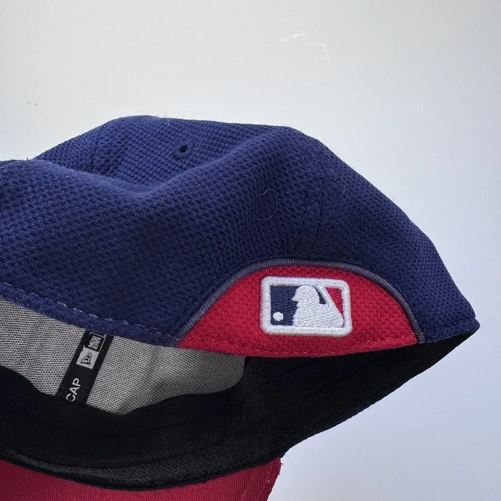 New Era 39Thirty Cleveland Guardians Batting Practice Cap Youth Fit MLB Blue Red